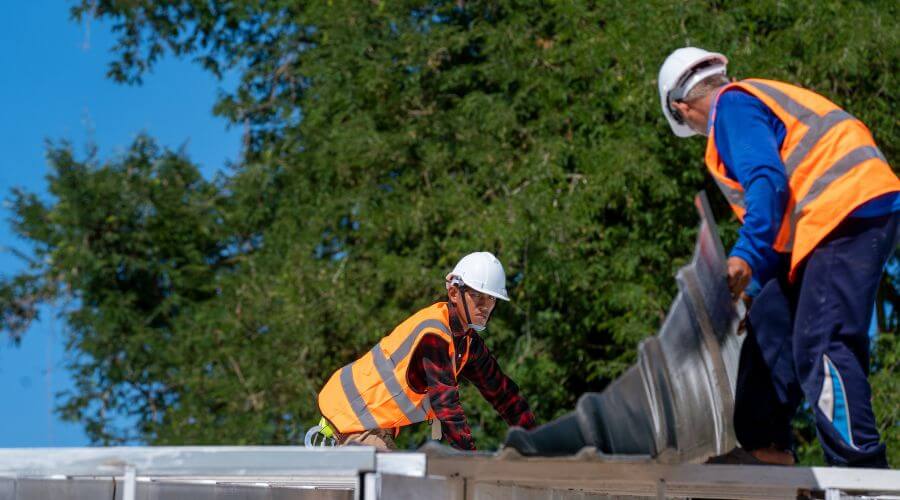 Professional metal roof installation in Lamont, WA